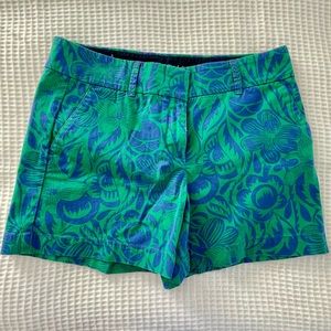 Talbots The Daily Shorts tropical print blue green, Size 10